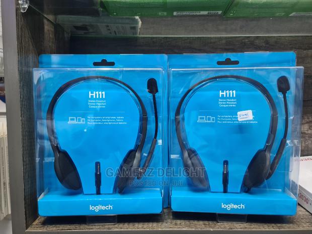 Logitech H111 - main view