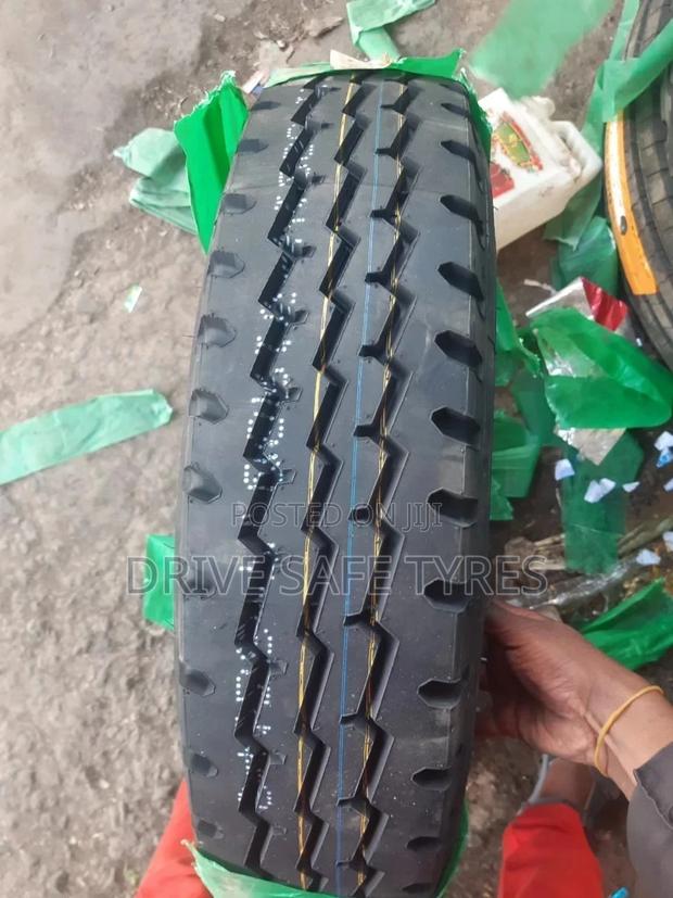 700 R16 Sporrtrak Tyre Nylon 16 PR