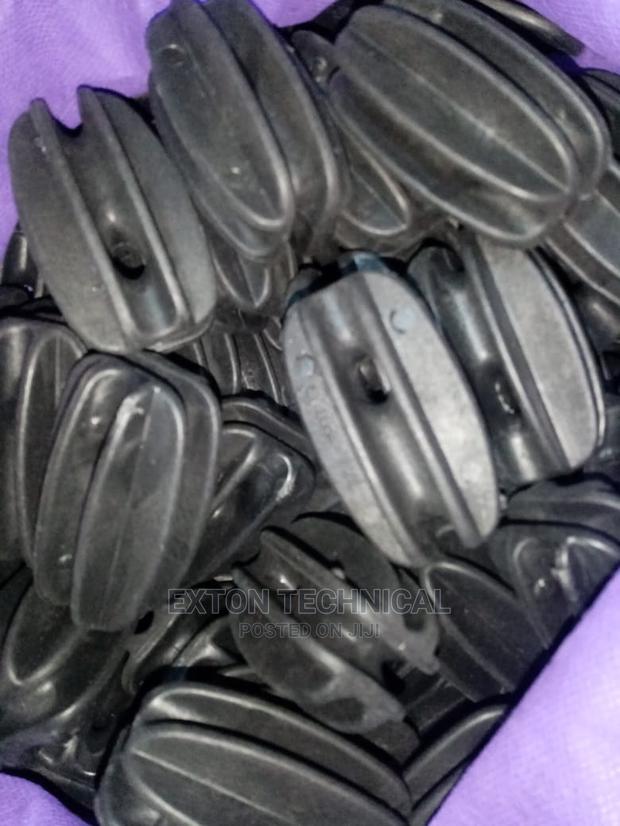 Strainer Insulators