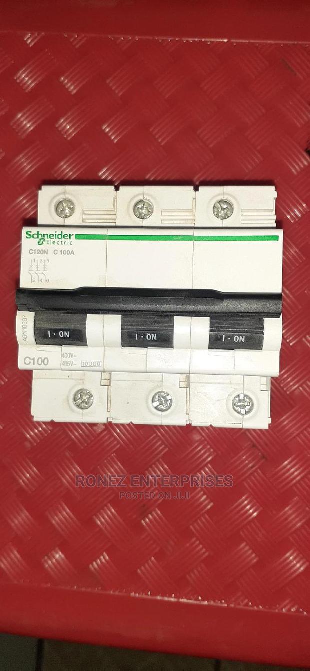 Tripple Pole Synider 125amps - thumbnail 4