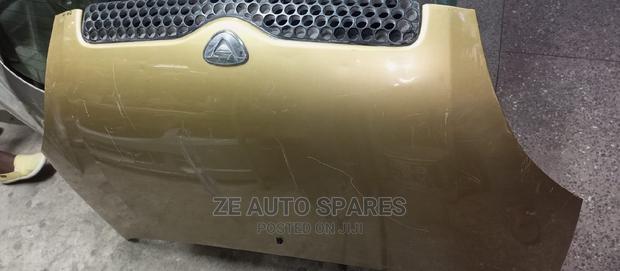 Vitz Old Model Bonnet - main view