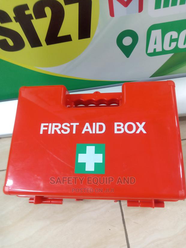 Medical Kit for First Aid - thumbnail 3