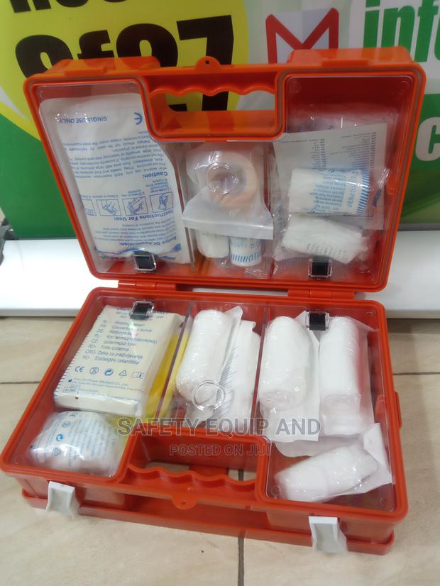 First Aid Box-Portable First Aid Kit - thumbnail 2