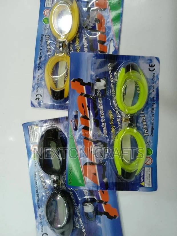 Swimming Goggles - thumbnail 3