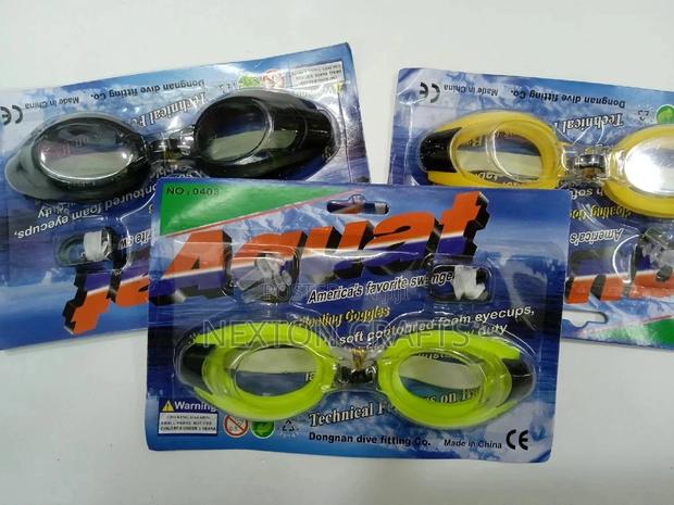 Swimming Goggles - thumbnail 2