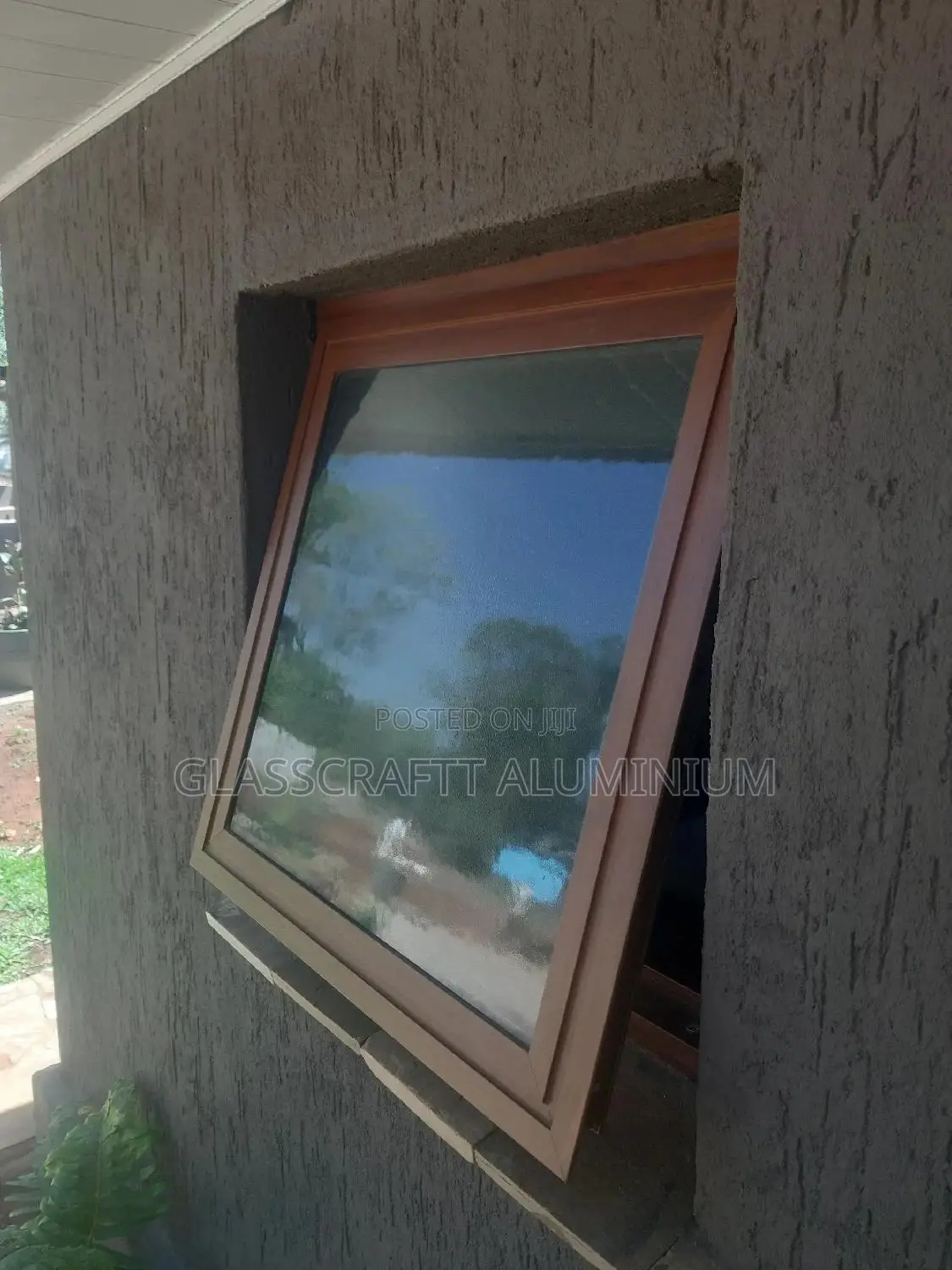 Wood Finish Aluminium Casement