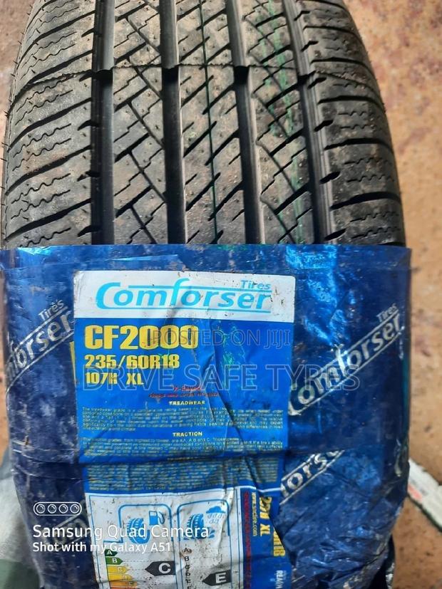 235/60 R18 Comfoser 107 H