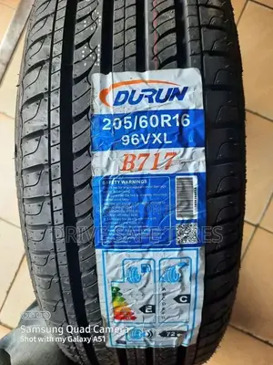 205/60 R16 Durun Tyre 96 v XL