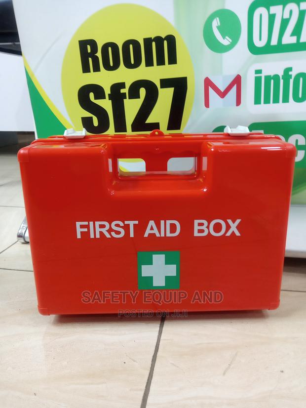 Emergency Medical Kit Available in Stock Now