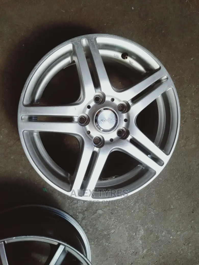 Size 15 Inch Noah,Toyota Isis Original Sport Rims Set