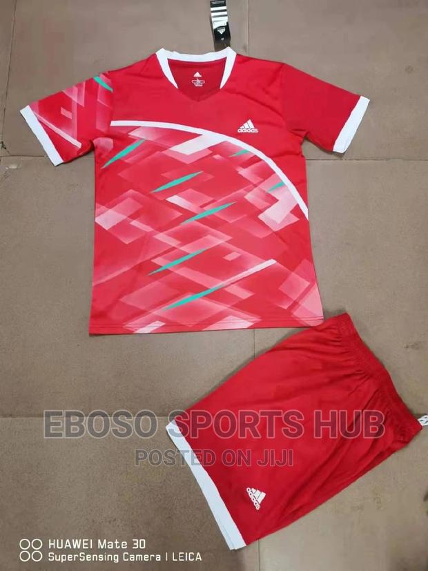 Football Kits - thumbnail 2
