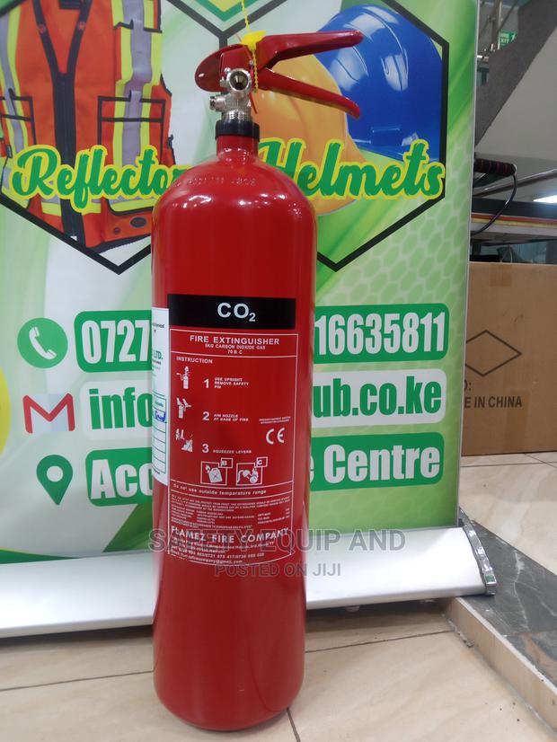 Co2 Emergency Fire Extinguishers-5kgs-Brand New In - main view
