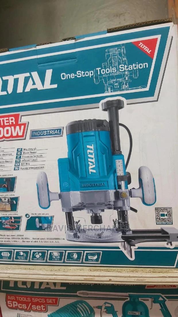 Total Router 2200 Watts - thumbnail 2
