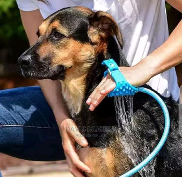 Pet Dog Bathing Massage Gloves - thumbnail 4