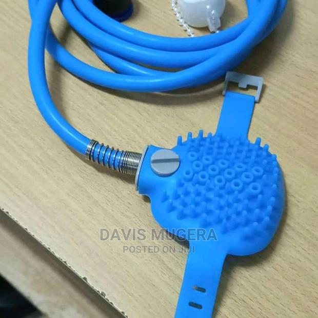 Pet Dog Bathing Massage Gloves - thumbnail 2