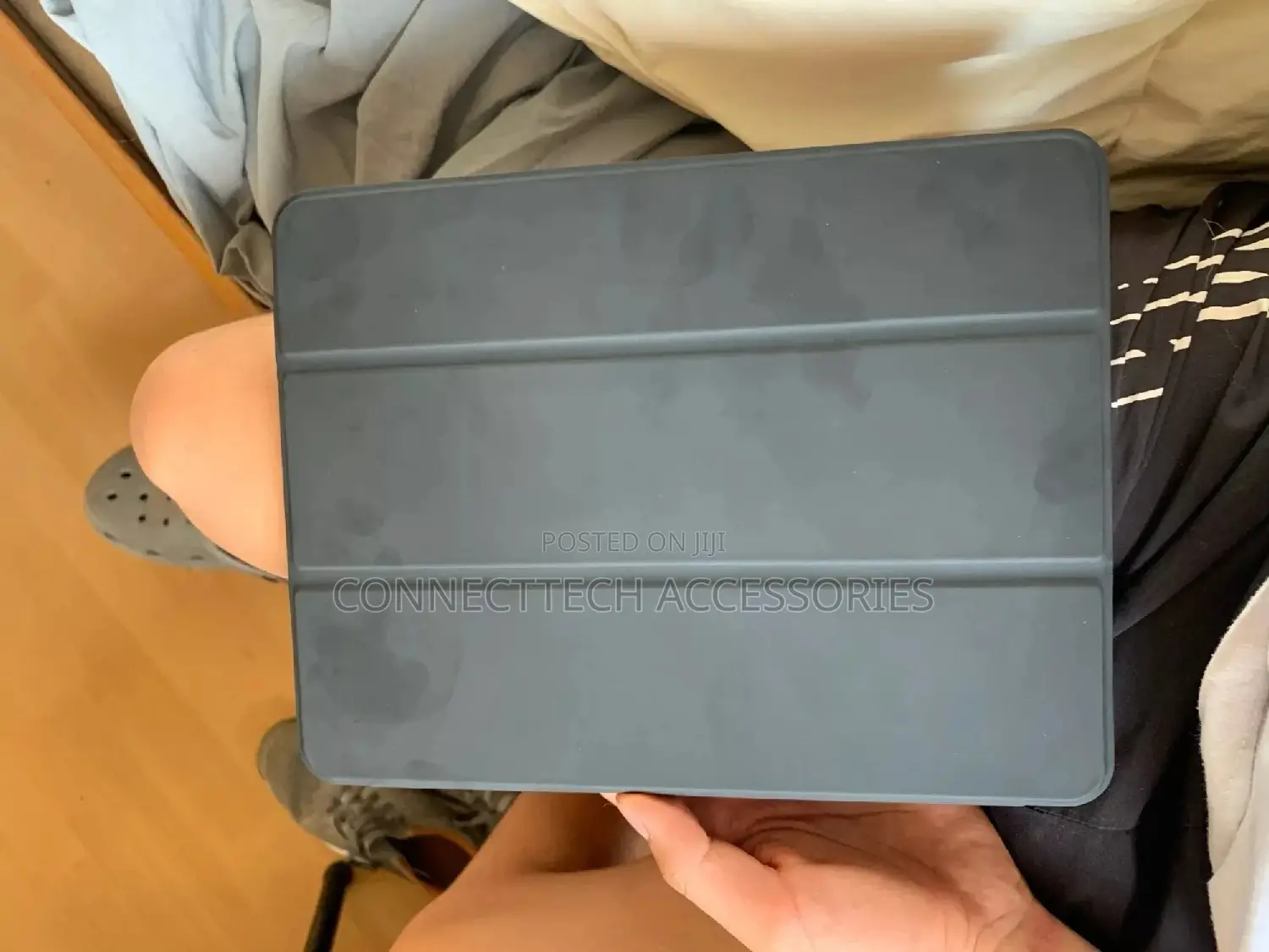 iPad Air 4rth Gen 10.9 2020 With Pencil Holder Slot