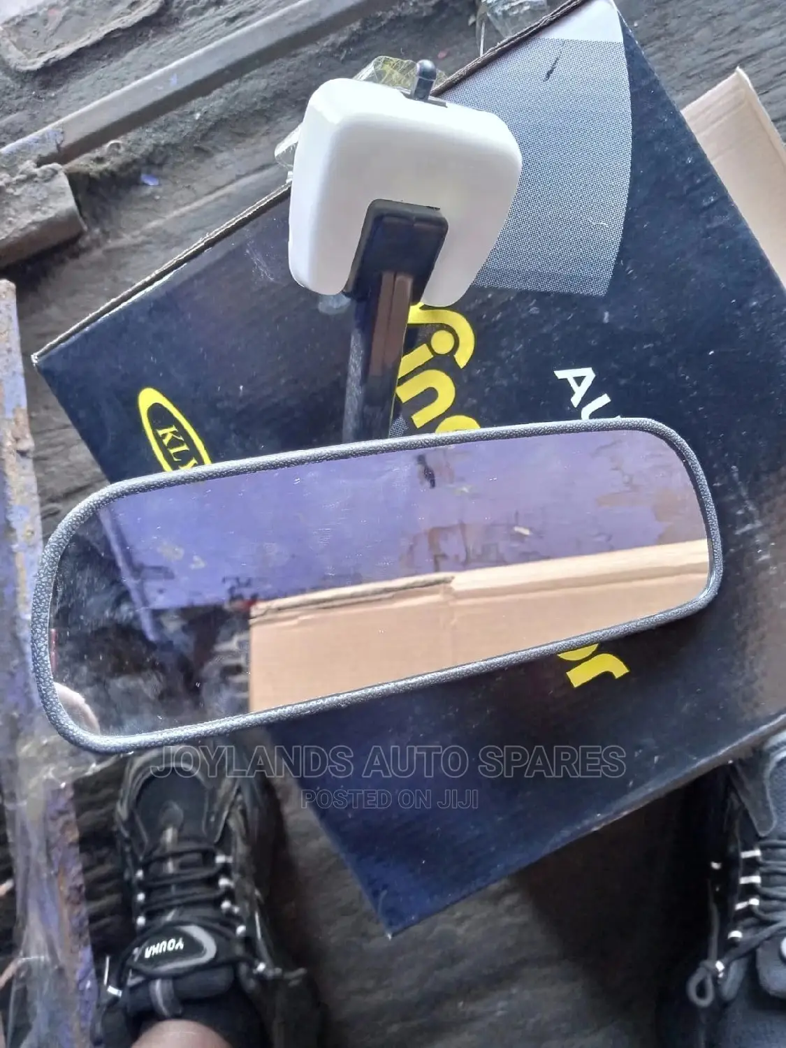 Driving Mirror Universal