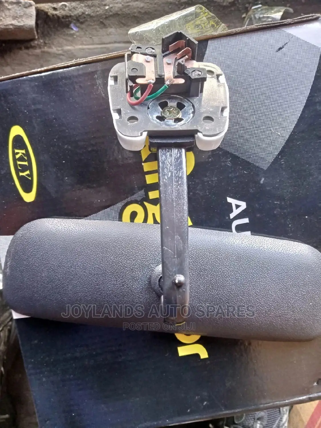 Driving Mirror Universal