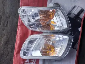 Corner Lamp 102 Clear