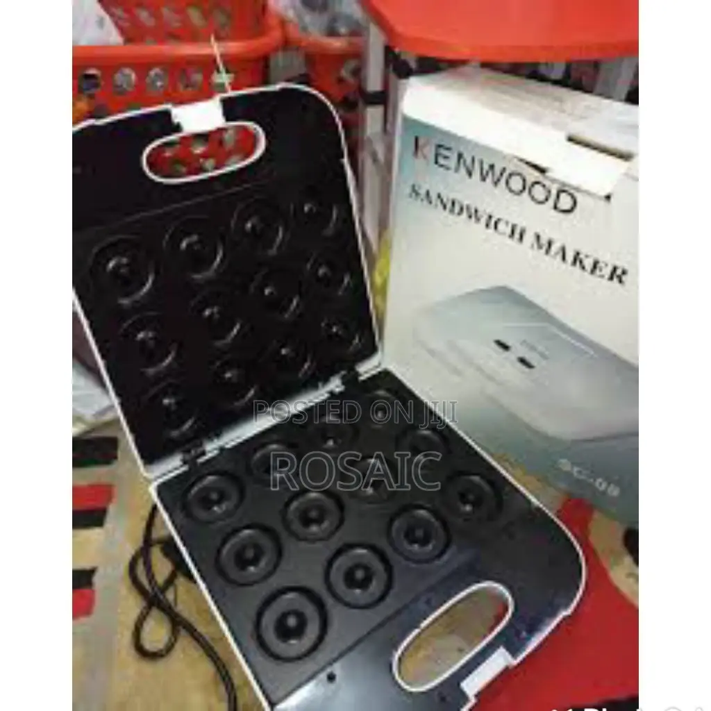 12 Pieces Donut Maker