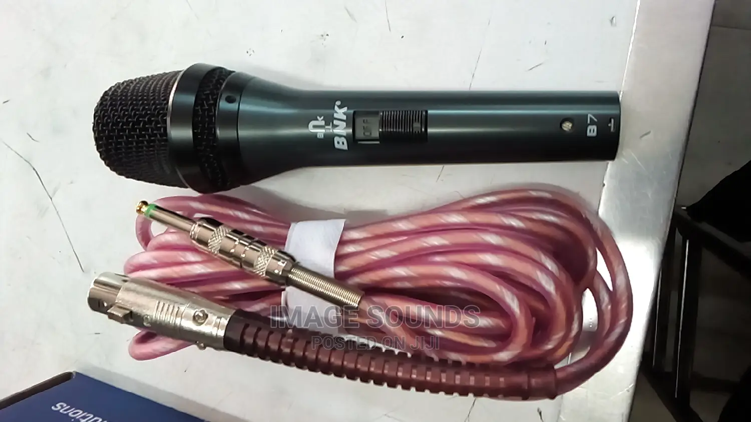 Dynamic Corded Microphone B7