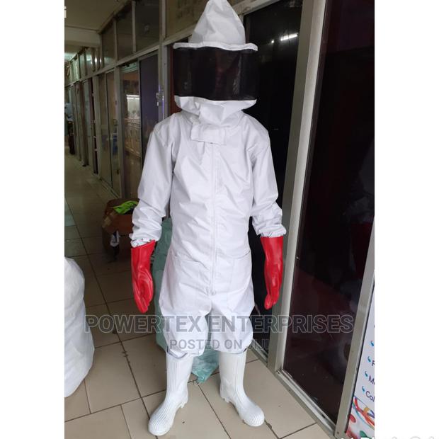 Bee Suit+ Free Gloves - main view