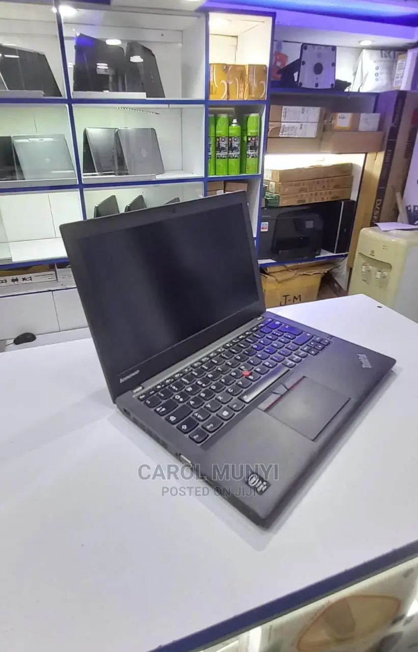 Laptop Lenovo ThinkPad T450 4GB Intel Core I5 SSD 500GB
