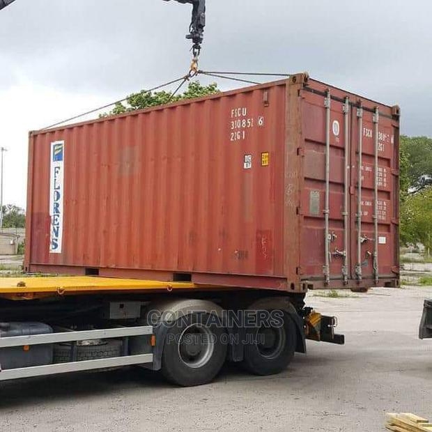 Plain Dry 20ft Containers in Stock