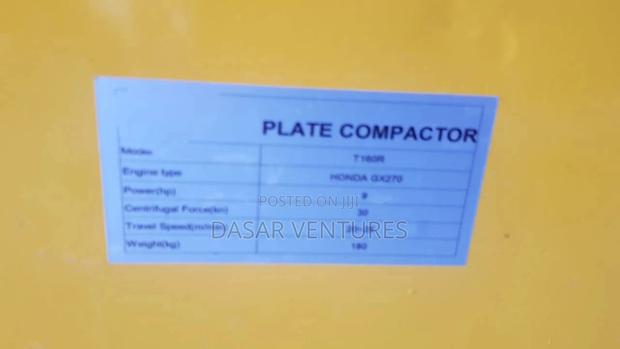 Plate Compactor Machine Honda Engine - thumbnail 2