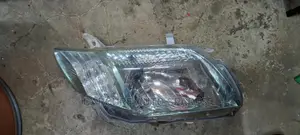 Axio Fielders 2007 2010 Headlight With Green Shade