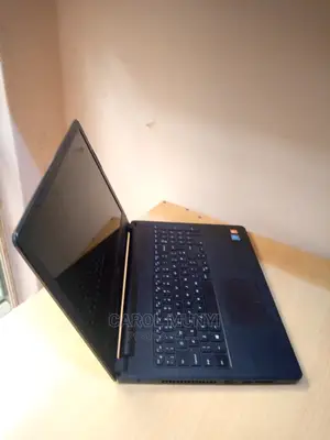 Laptop Dell Inspiron 15 7000 4GB Intel Core I5 SSD 500GB