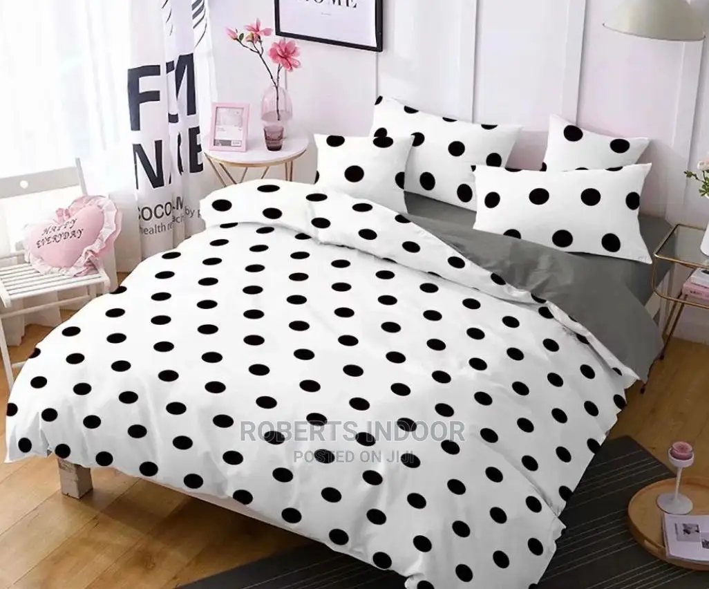Black and White Elegant Duvet