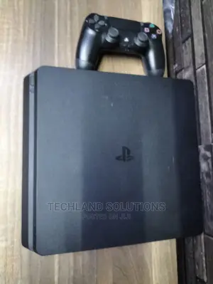 SONY Playstaton 4 Slim
