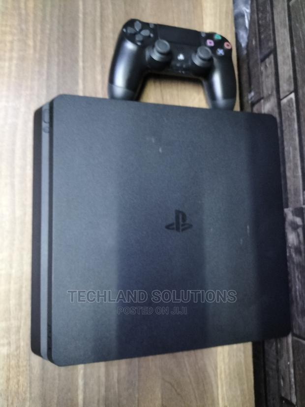 SONY Playstaton 4 Slim - main view