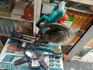 Meter Saw.