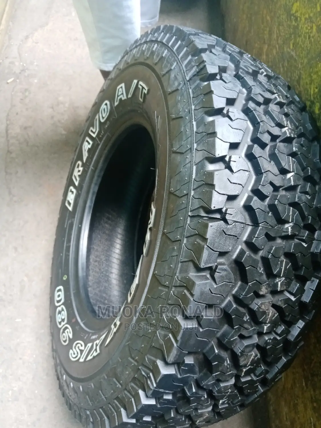 265/70r16 Maxxis 980 (Bravo A/T