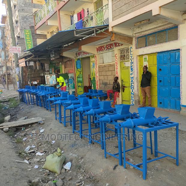 Modtec Manual Briquettes Supliers - thumbnail 2