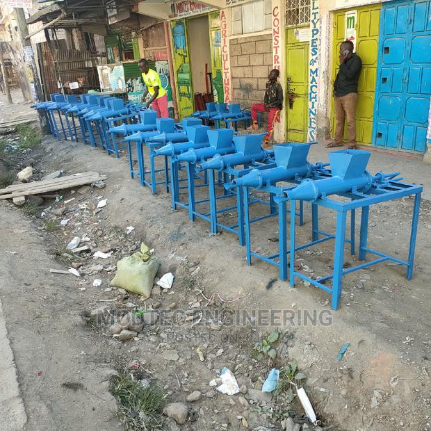 Modtec Manual Briquettes Supliers - thumbnail 3