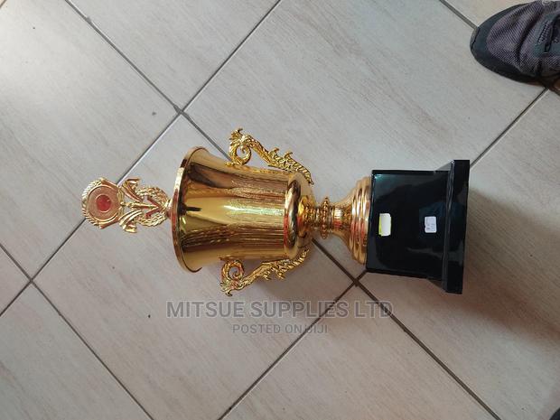 Inter-School Sport Event Mega Trophy 22" - thumbnail 3