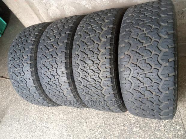 Second Tires Maxxis Make Sizes 285/60r18 Made in Thailand.