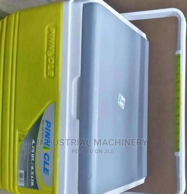 4.5l Cooler Box - main view