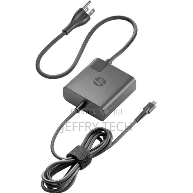HP USB-C / TYPE-C Travel Power Adapter 65W - main view