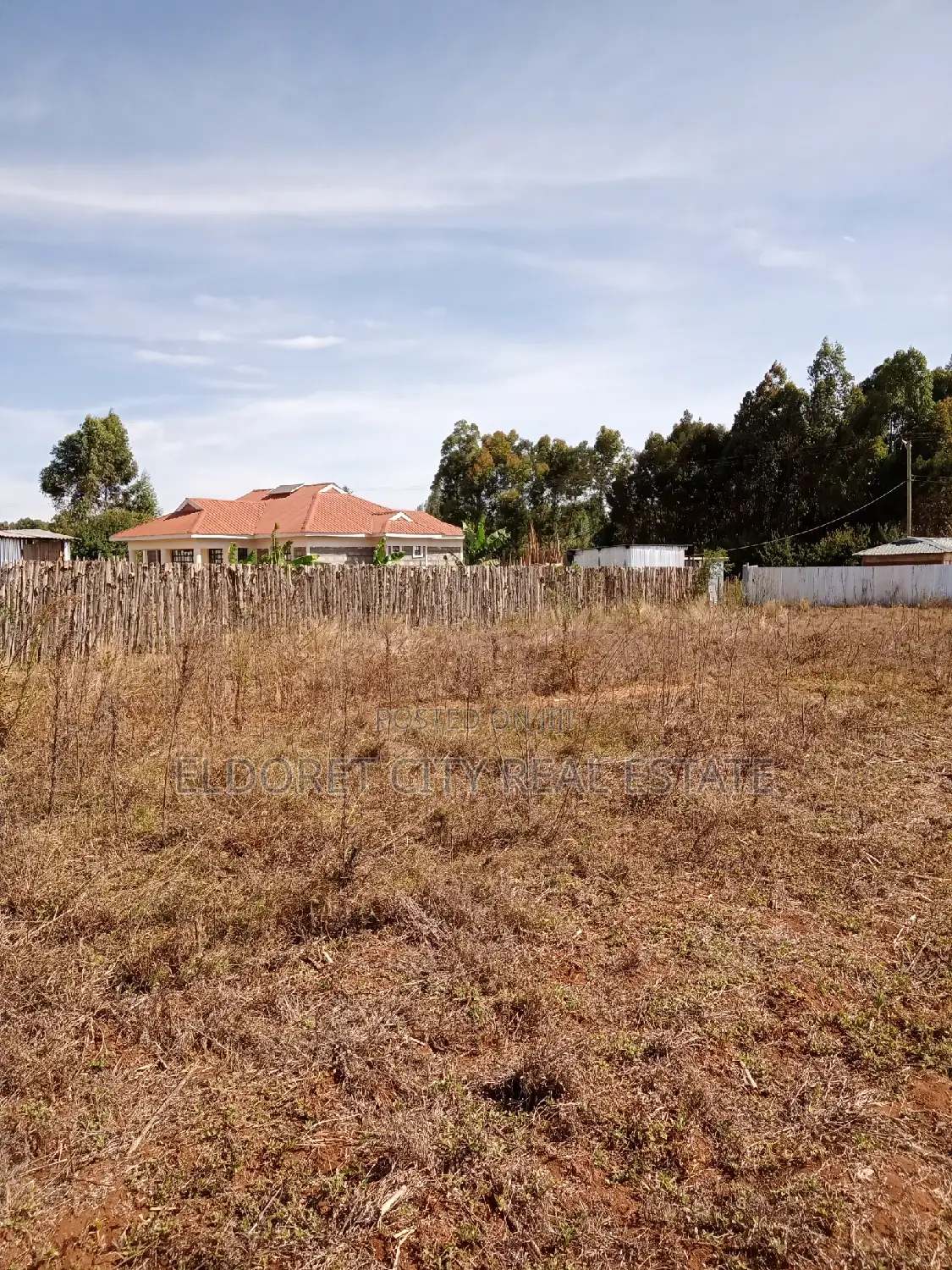 1/8 Plot Outspan Ideal for Residential