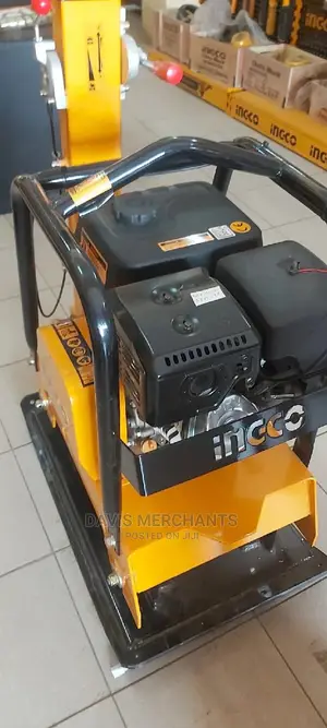 Ingco Gasoline Plate Compactor
