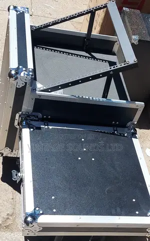 8units Pa Mounting Rack Flight Case