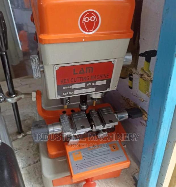 Key Cutting Machine(Special Key Cutter) - main view