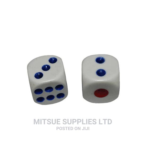 A Set of 4 Dice 15mm - main view