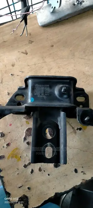 Mazda Demio Gear Mounting