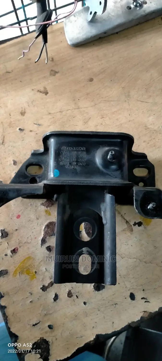 Mazda Demio Gear Mounting