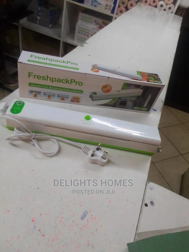 Electric Vacuum Packing Machine - thumbnail 2